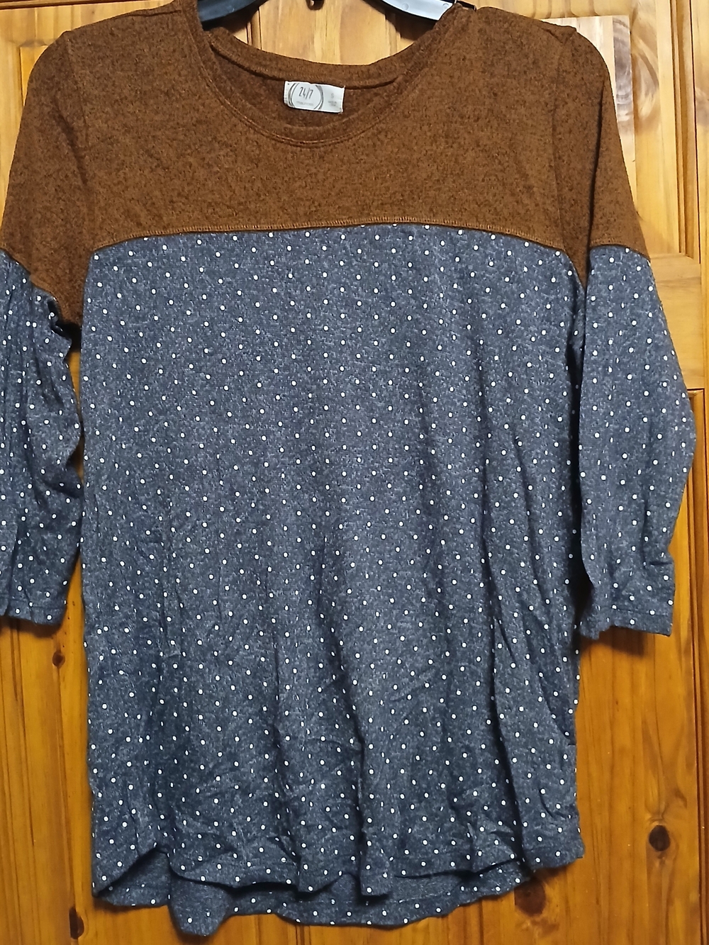 Brown And Gray Dot Blocked Women's Top - 3/4 Sleeve
